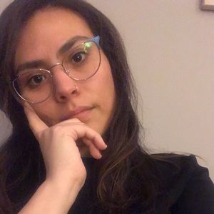 Meet your Posher, Esthefany